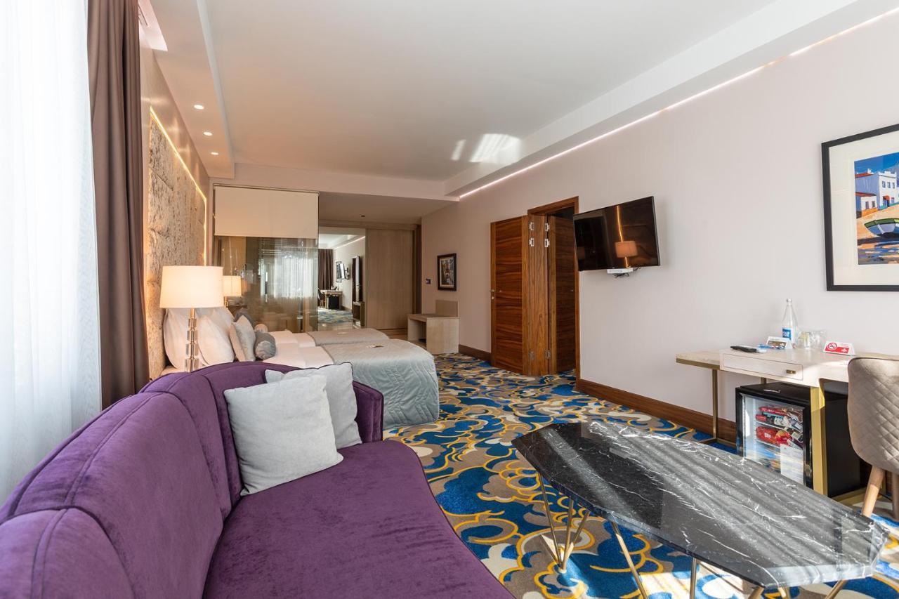 A Hoteli - Grand&Sky Hotel Tornik Zlatibor Exterior foto A room at the hotel